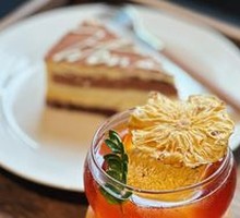 Pineapple Sea