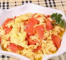Tomato and Egg Stir-Fry