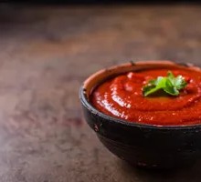 Steamed Dumplings with Chili Sauce