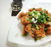 Steamed Pork Intestines with Rice Flour