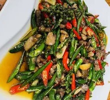 Fatty Intestine Bamboo Shoot Chicken