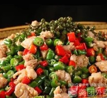 Spicy Rabbit with Green Chili