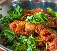 Spicy Chicken Feet in Dry Pot