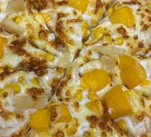 Greek Yogurt Cheese Pizza