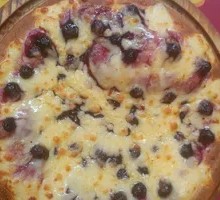 Bursting Blueberry Pizza