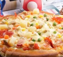 Hawaiian Fruit Pizza