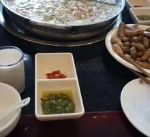 Rabbit Meat Hot Pot