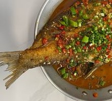 Dry Pot Big White Catfish