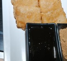 Egg-fried glutinous rice cake