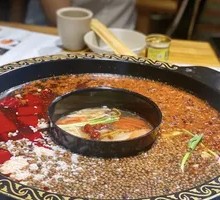 Yin-Yang Hot Pot