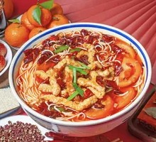 Hot Pot Shredded Pork Rice Noodles