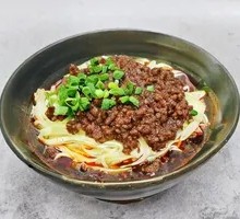 Signature Noodles with Spicy Sauce