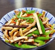 Fried Tofu Skin with Pork Strips