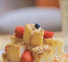 Signature Salted Egg Yolk Custard Toast