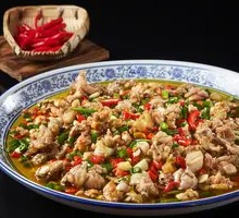 Spicy Chicken and Frog with Green Chili