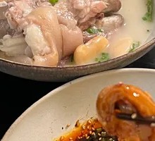 Braised Pork Trotter in Secret Sauce