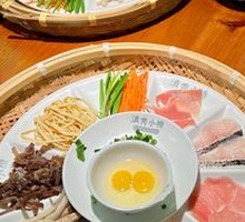 Sour Cabbage Yunnan Over-the-bridge Rice Noodles