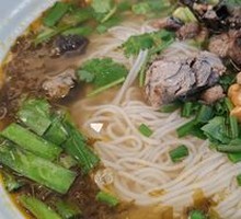 Sour Cabbage Wujibird Noodles