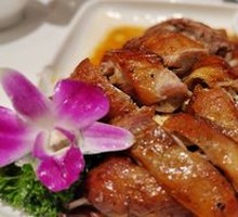 Charcoal-Grilled Black Pepper Roast Duck