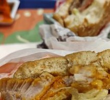 Fruitwood-Flavored Chicken Burger