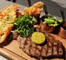 Seafood and Meat Platter