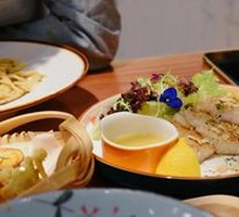 Pan-Seared Cod Salad