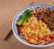 Spicy Broad Noodles with Pea Paste
