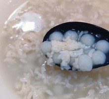 Glutinous Rice Balls in Fermented Rice Soup