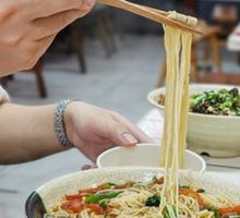 Tomato and Egg Noodles