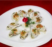 Steamed Oyster with Garlic and Vermicelli