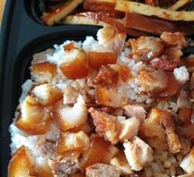 Braised Pork Knuckle Rice