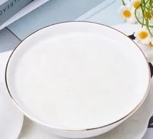 Coconut Milk Steamed Bird's Nest