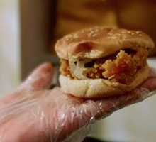 Spicy Chicken Leg Burger