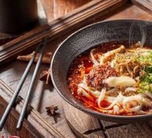 Stewed Oil Rice Noodles