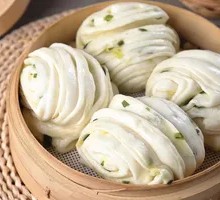 Scallion Steamed Bun