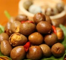 Spicy Braised Quail Eggs