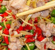 Fresh Spicy Rabbit in Pot