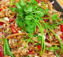 Sichuan-style Frog with Pickled Chili