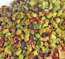 Stir-Fried Kidney Beans with Minced Pork