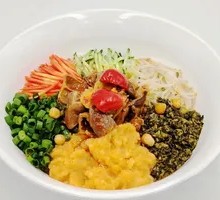 Mashed Potato with Pickled Pepper Chicken Offal Noodles