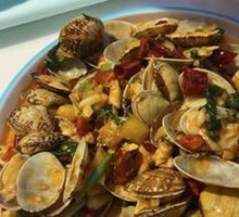 Rounded Clam Stir-fry