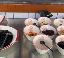 Dessert and Braised Dish Buffet