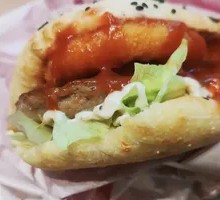 Juicy Beef Chinese Burger