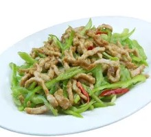 Bell Pepper and Pickled Cabbage with Shredded Pork