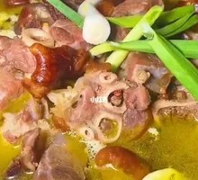 Preserved Pork Trotter Hot Pot