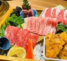 Signature Photo Spot Platter (5 Pieces)