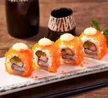 Crab Caviar California Roll
