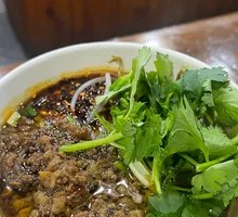 Lisa's Spicy and Sour Noodles