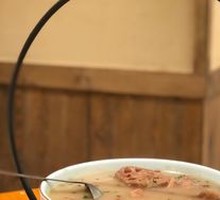 Stewed Lotus Root with Three Delicacies from Honghu