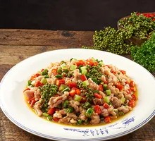 Pub-style Rabbit in Large Plate